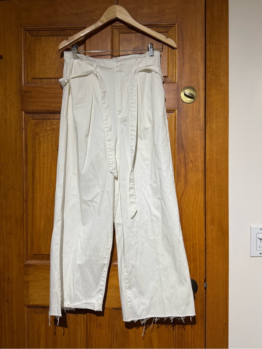 High-Waist Paperbag Wide-Leg Pants - Cream